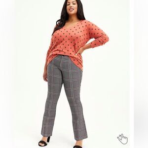 NEW WITH TAGS TROUSER SLIM BOOT STUDIO LUXE POINT TORRID PANT SIZE 10